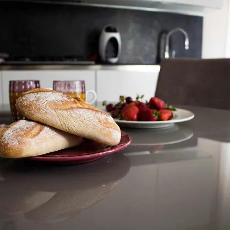Trilocale In Pieno Centro Lt0244 Апартаменты Алассио