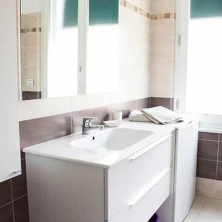 Διαμέρισμα Trilocale In Pieno Centro Lt0244 *
